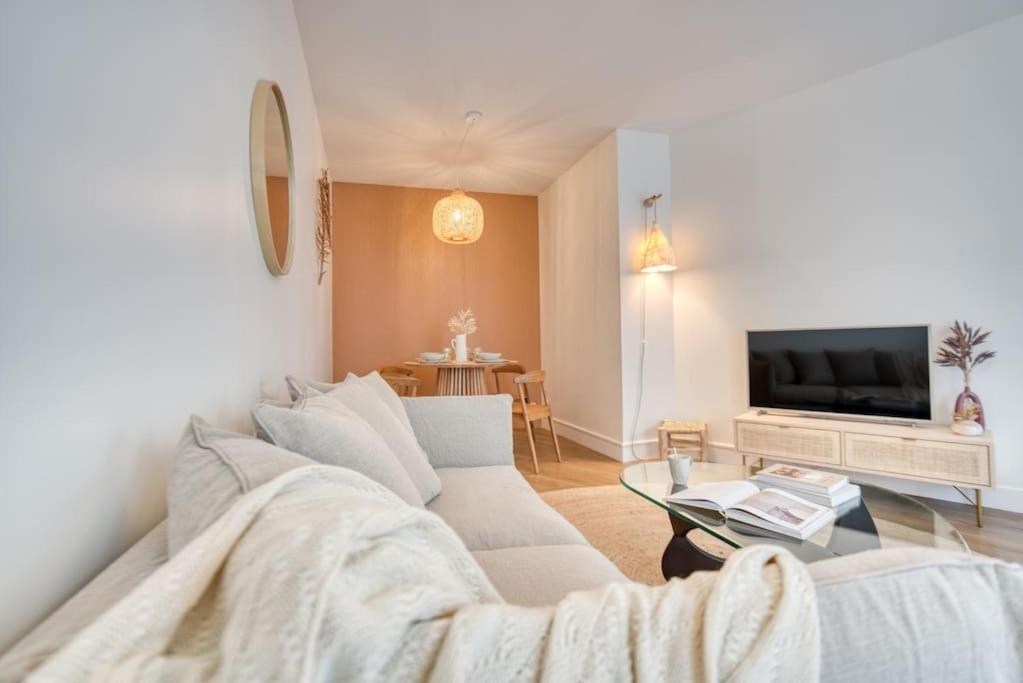 Superbe Appartement En Rdc Proche Marche Central La Rochelle  Exterior foto